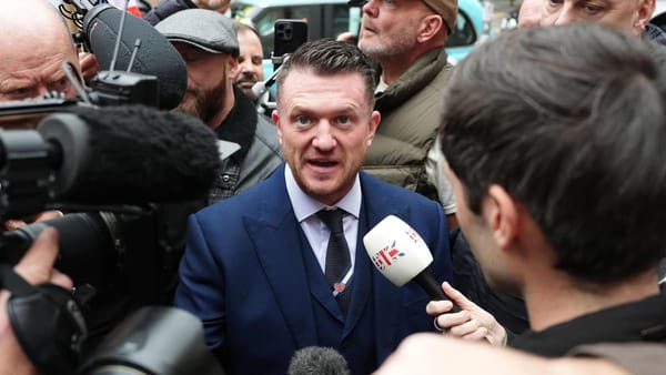 Tommy Robinson - Britain’s homegrown Islamophobe, granted permission by UK judge to visit Israel while waiting for a terrorism-related verdict